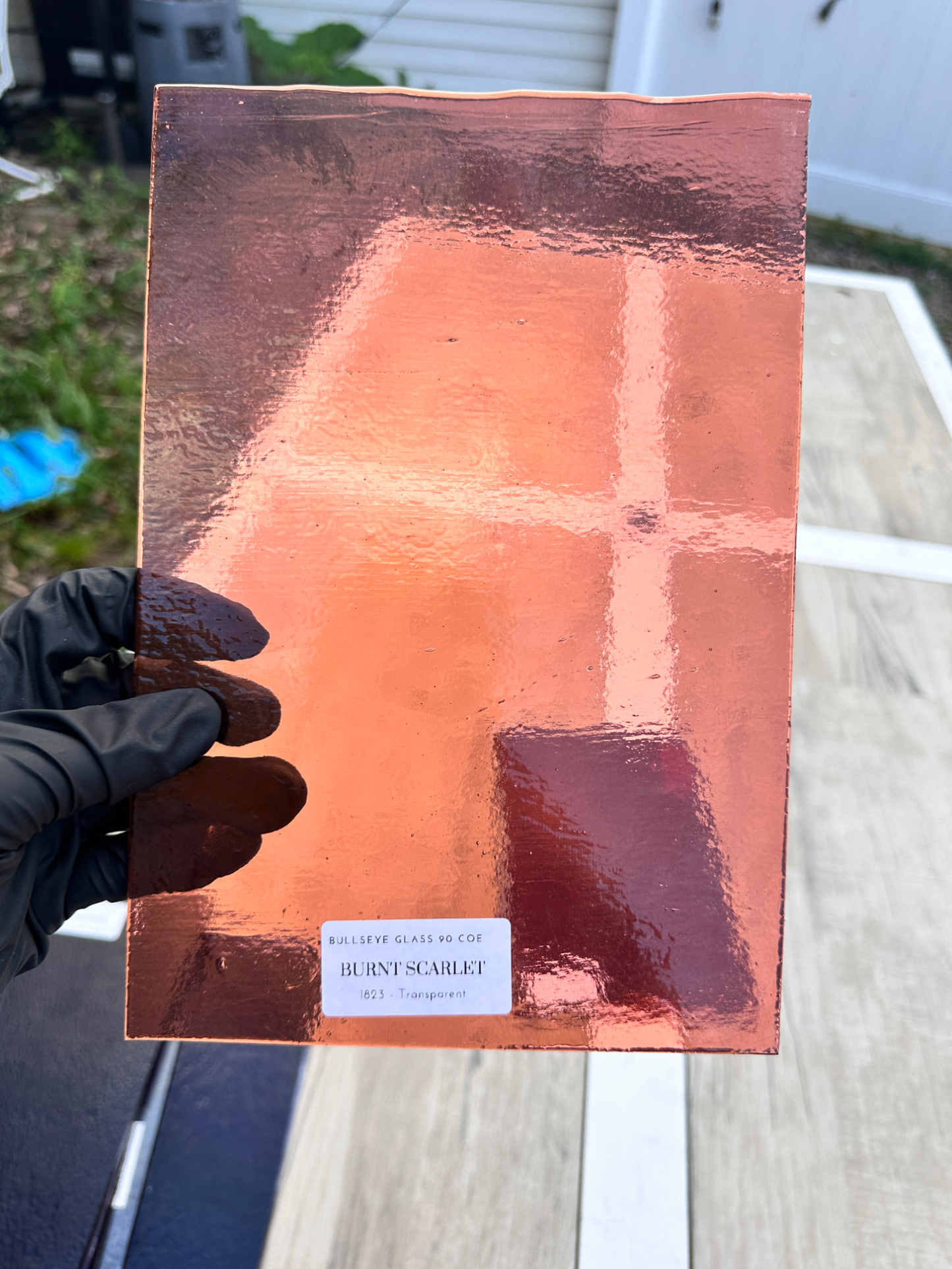 1823 Burnt Scarlet Tint Striker 3mm Transparent Pre-Struck Bullseye 90 coe Glass Sheet