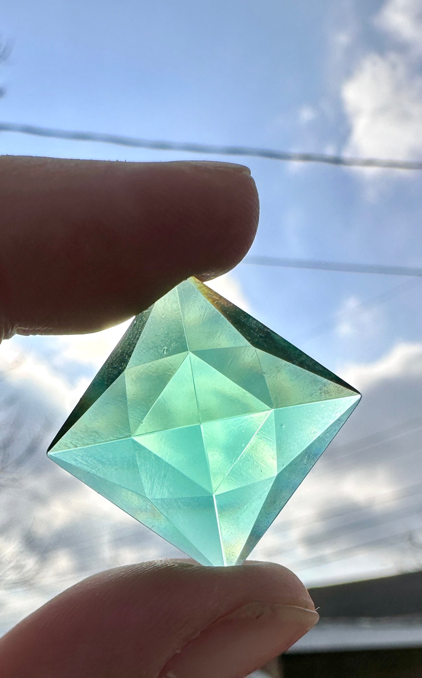 20x20mm Square High Faceted Uranium/Depression/Vaseline Green Glass Jewel - UV Reactive - Glows Under Blacklight