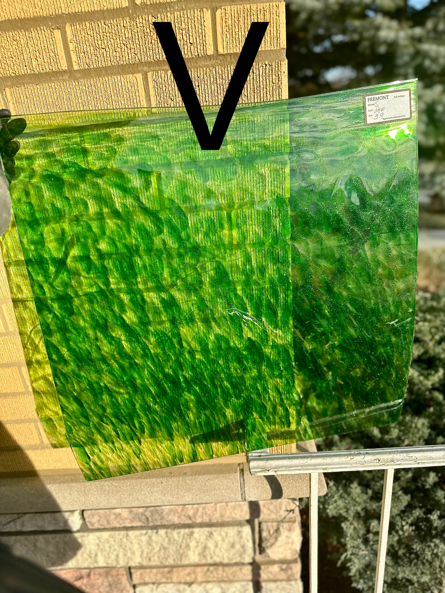 Fremont Antique Glass - S1 290 - V - Green Aventurine on Clear Sheet Glass