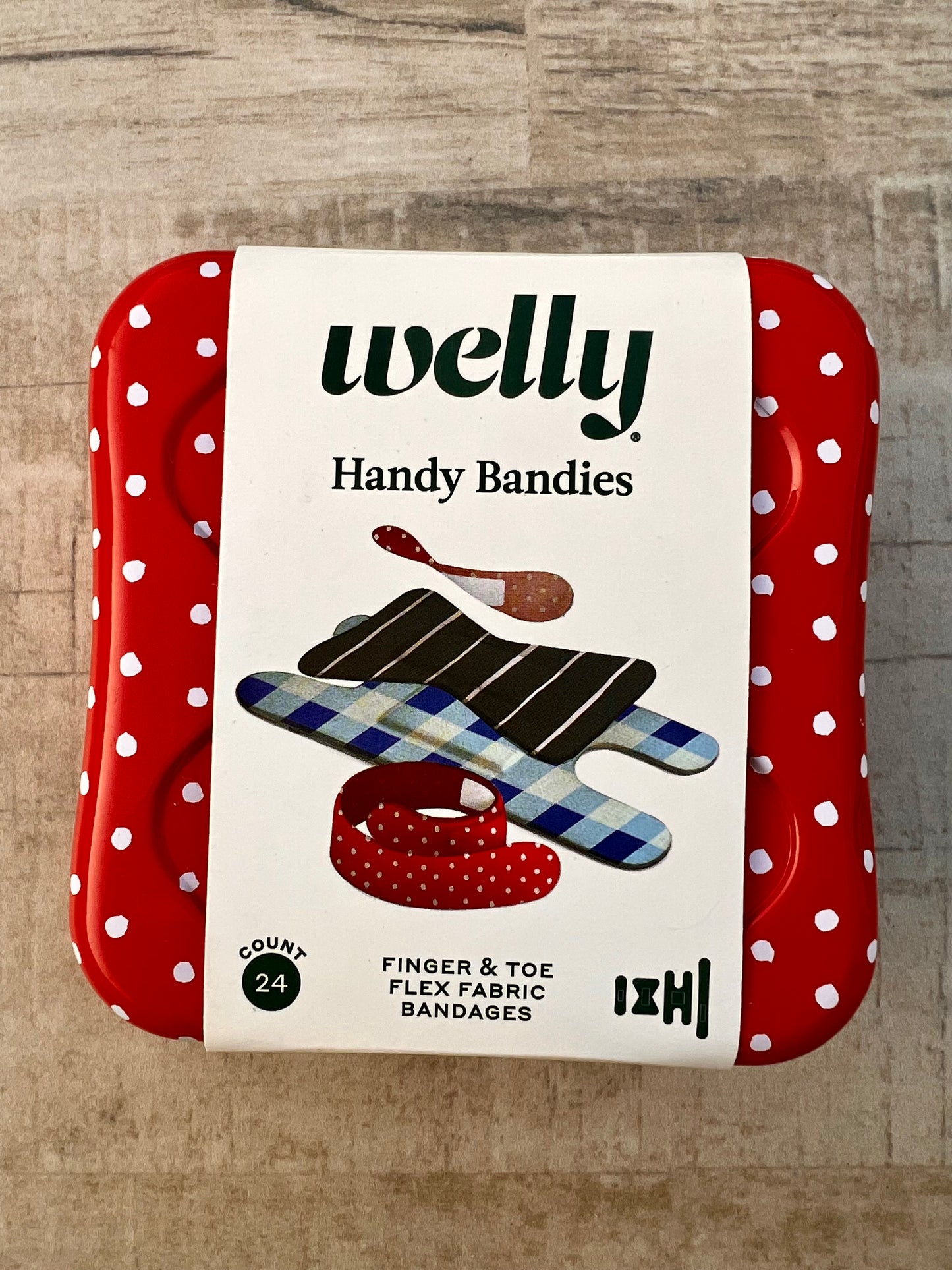 Welly's Bandages - Bravery Badges with Decorative Tin - Assorted Style